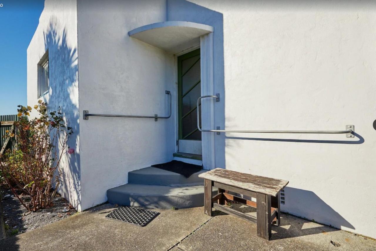 Adelphi Villa Kaikoura Esterno foto